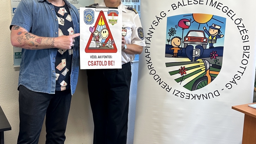 Védd aki fontos! Vámos Robi író-művész-mentor munkája a biztonsági öv és gyermek biztonsági rendszer használatára ösztönöz!